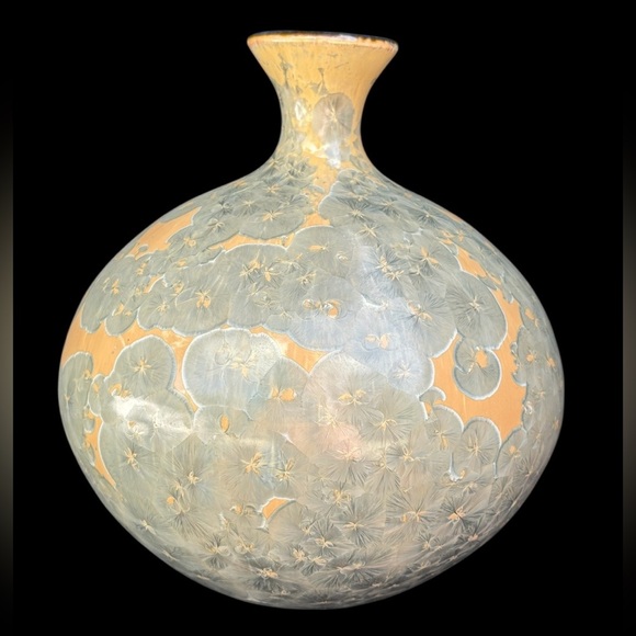 Crystalline Glaze Stoneware Pottery Vase Green/Tan 7” Artist Signed Scott - Picture 1 of 5